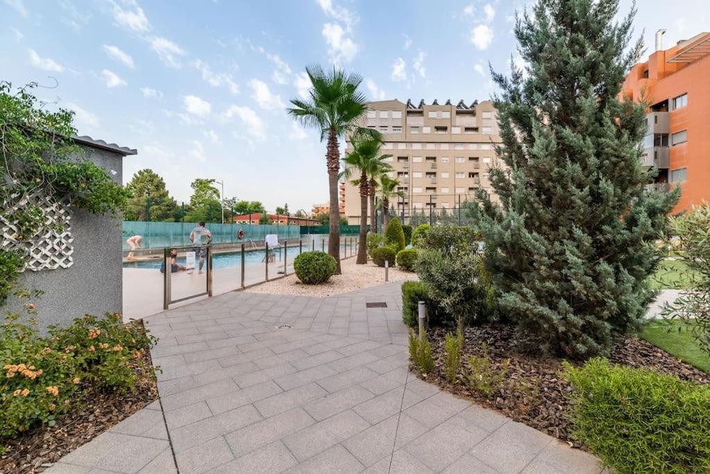 Moderno Apartamento Con Piscina Y Parking Granada Eksteriør billede