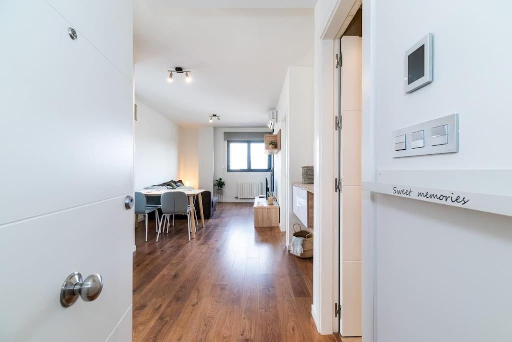 Moderno Apartamento Con Piscina Y Parking Granada Eksteriør billede
